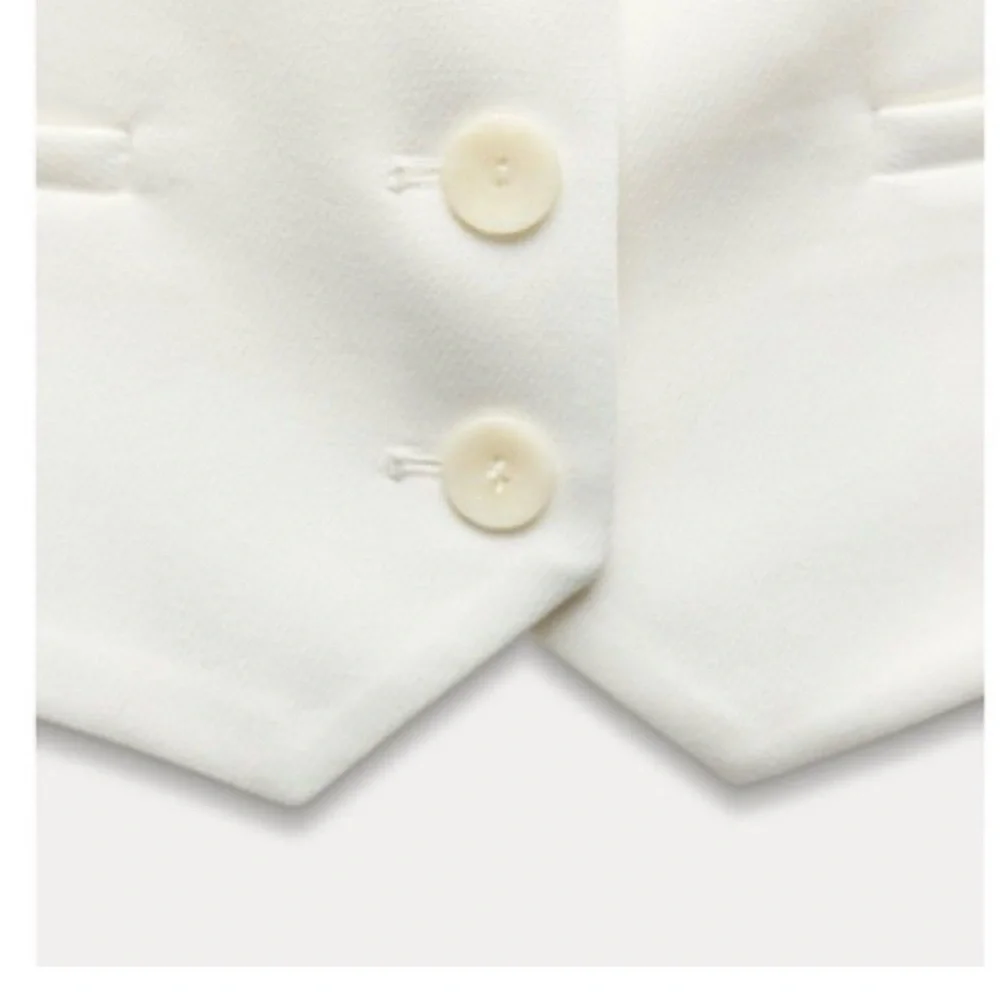 Zara White Tailored V-Neck Button Vest - Picture 3 of 3